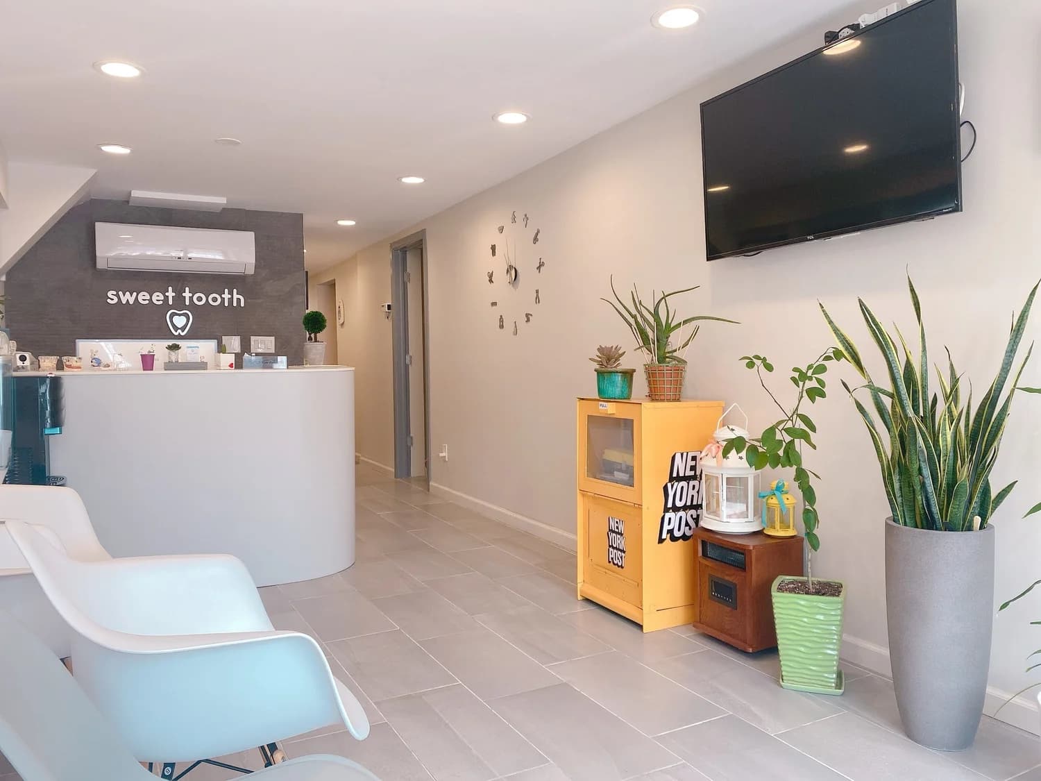 Comfortable lobby at Sweet Tooth Dental Care